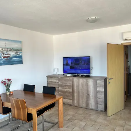 Ciovo Apartment